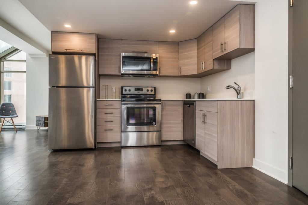 Accueil Tours Bois Franc Condos à Louer. Ville Saint Laurent, Montréal