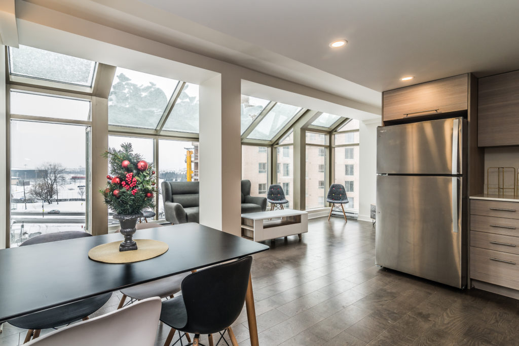 Accueil Tours Bois Franc Condos à Louer. Ville Saint Laurent, Montréal