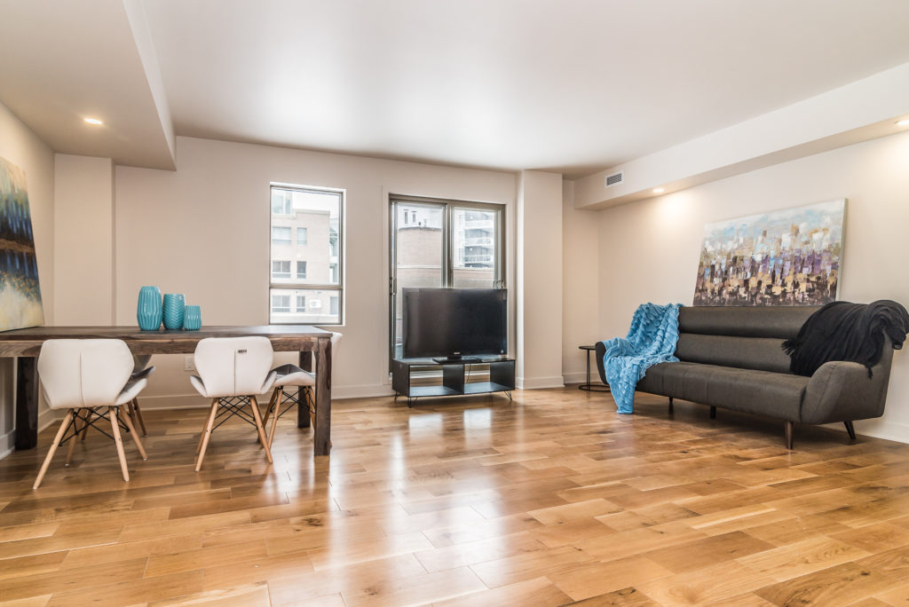 Accueil Tours Bois Franc Condos à Louer. Ville Saint Laurent, Montréal