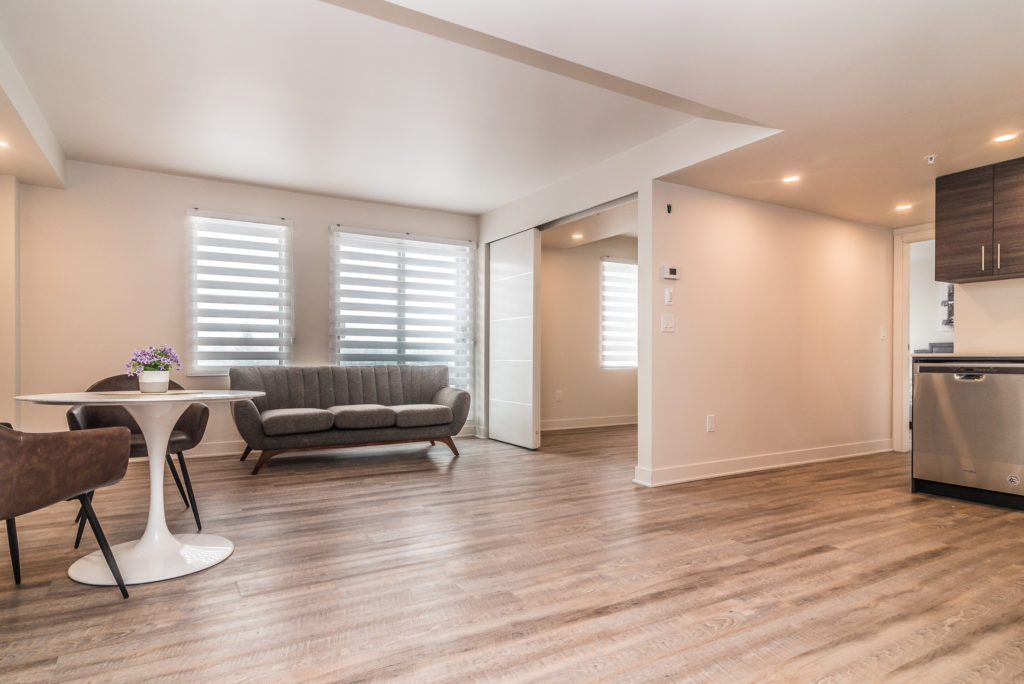 Accueil Tours Bois Franc Condos à Louer. Ville Saint Laurent, Montréal