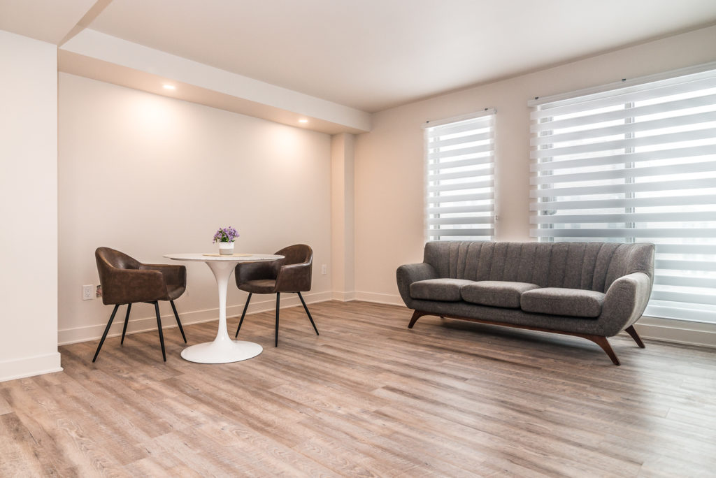 Accueil Tours Bois Franc Condos à Louer. Ville Saint Laurent, Montréal