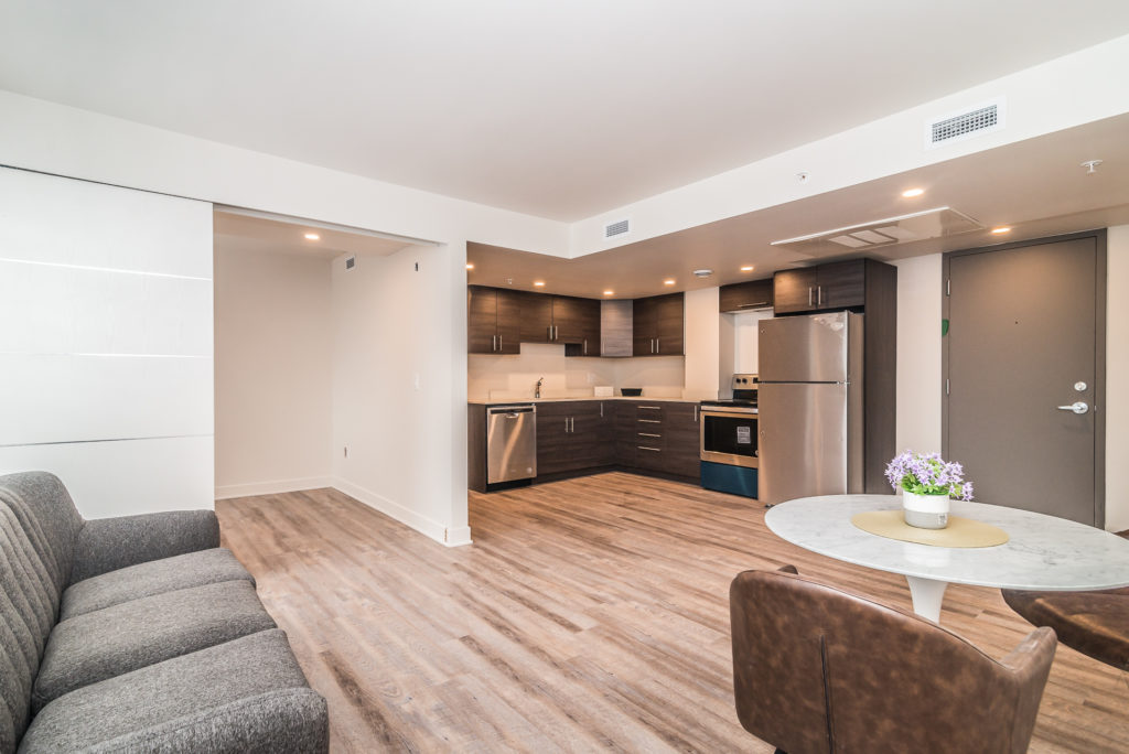 Accueil Tours Bois Franc Condos à Louer. Ville Saint Laurent, Montréal