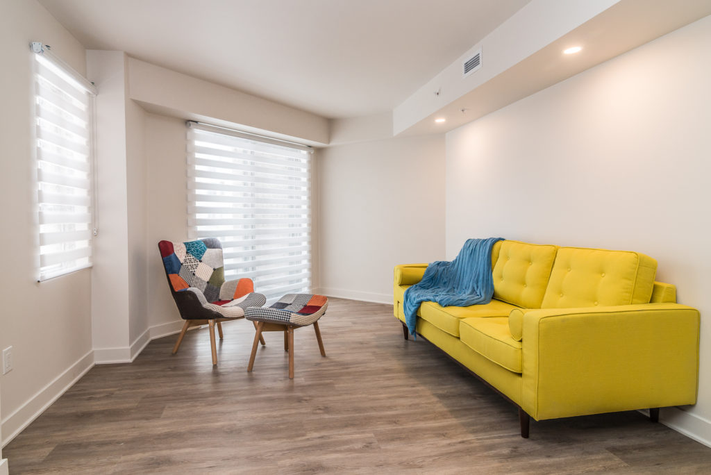 Accueil Tours Bois Franc Condos à Louer. Ville Saint Laurent, Montréal