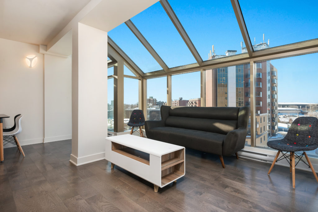 Accueil Tours Bois Franc Condos à Louer. Ville Saint Laurent, Montréal