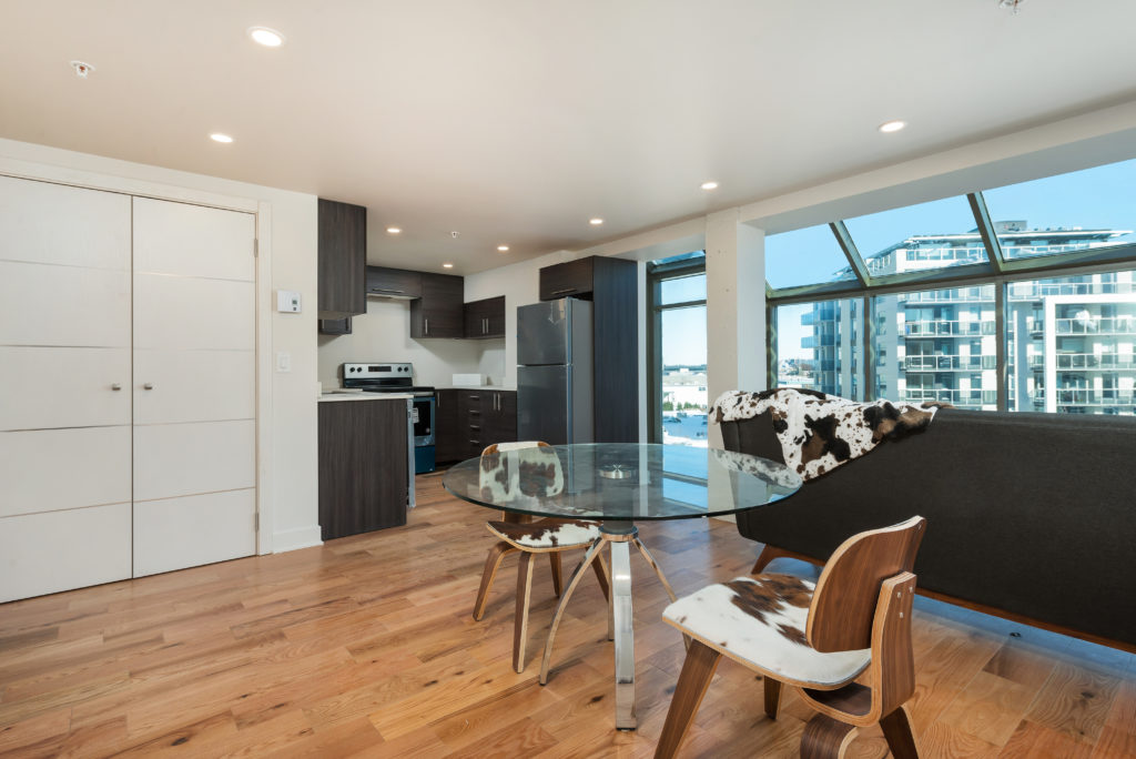 Accueil Tours Bois Franc Condos à Louer. Ville Saint Laurent, Montréal