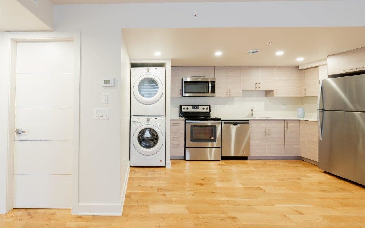 Accueil Tours Bois Franc Condos à Louer. Ville Saint Laurent, Montréal